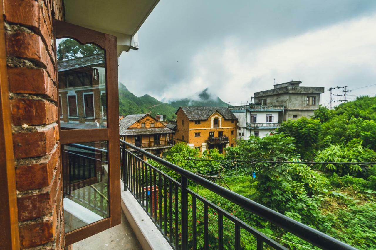 Shristi Hotel & Lodge Bandipur Exterior foto